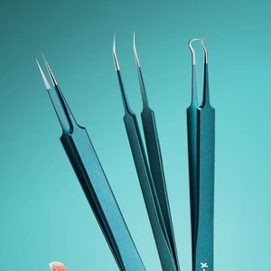 Ensemble d'outils de serrage de cellules d'aiguille d'acné de beauté avec des pinces pour enlever les points noirs gratter la bouche de fermeture et presser le salon d'acné - Product Image 3