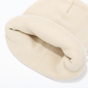 Trendy Solid Color Face-Looking Small Scarf <strong>Gloves</strong> Knitted Beanie Hat Three-Piece Winter Outdoors Warm Hat Set for Men Women - Product Image 5