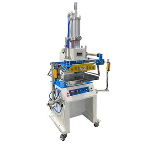 Machine à estamper pneumatique 618-M2 pour dorure à chaud et gaufrage sur cuir - Product Image 2