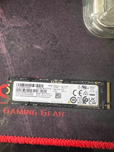 Unidad de estado sólido HORNG SHING usada en el SSD PM9A1 M.2 512G SATA 6Gbps - Product Image 3