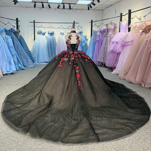 Vestido de Fiesta de Quinceañera Dy1250 Negro de Gasa con Escote Corazón, Apliques Florales de Encaje y Cintura Natural - Product Image 6