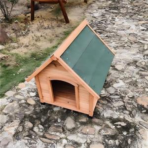 Nichoir pour chien en bois de <span class=keywords><strong>sapin</strong></span> de qualité supérieure avec toit en asphalte, villa pour animaux de compagnie résistante aux intempéries avec patio, abri extérieur pour chien pour toutes les saisons - Product Image 3