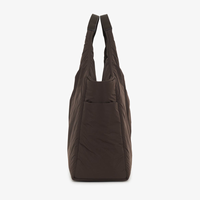 Sac fourre-tout matelassé en nylon personnalisé, grand format, léger et lavable, pour le sport, les voyages, le travail et le quotidien, idéal pour les trajets et la mode.