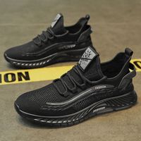 Hommes nouveau printemps automne mode décontracté Sneaker chaussures respirant maille mouche tissé chaussures de sport haut Style couleur unie-vente en gros