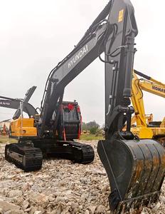 รถขุดตีนตะขาบฮุนได HX220HD มือสอง ได้รับการรับรองมาตรฐาน CE น้ำหนัก 22 ตัน เกียร์ 225 ปั๊มไฮดรอลิก อุปกรณ์ก่อสร้าง - Product Image 2