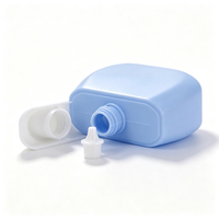 Flacon de crème solaire format voyage 50 ml 1,69 oz, flacon en plastique PE triangulaire plat à presser, emballage de crème solaire pour crème pour les mains LC872