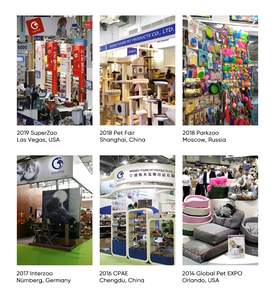 YOUME Tragbare Faltbare 65cm Plüschgepolsterte Hunderampe für Kleine Hunde Bett- und Sofa-Zugang ISO & BSCI Zertifiziert - Product Image 2