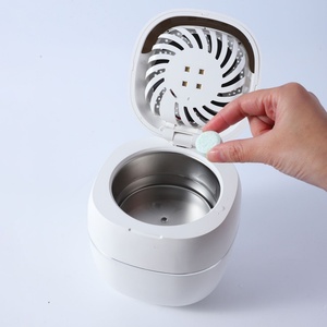 เครื่องทำความสะอาดอัลตราโซนิกแบบพกพาสำหรับงานทันตกรรม พร้อมไฟ UV LED สำหรับอบแห้ง ขนาด 180 มล. ผลิตจากสแตนเลส 304 สำหรับทำความสะอาดเครื่องประดับและฟันปลอม - Product Image 2