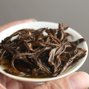 Yunnan Dianhong Maofeng Té negro Calidad de grado Hecho a mano Rico Sabor suave y único - Product Image 5