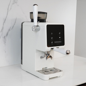 Cafetera Semiautomática con Sistema de Calentamiento, Cafetera Espresso de 20 Bares, Pantalla Táctil Programable, Uso Doméstico y Exterior - Product Image 6