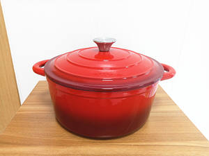 Ollas de Cocina de Hierro Fundido Esmaltado Rojo de Alta Calidad de 5.5L con Tapa, 26cm de Diámetro, Aptas para Horno, <span class=keywords><strong>Gas</strong></span> e Inducción - Product Image 4