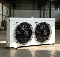 Équipement de réfrigération à température constante de type sur pied, avec sortie d'air horizontale supérieure et condenseur à deux ventilateurs
