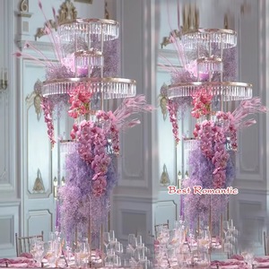Candelabros grandes de lujo de metal dorado y decoraciones de mesa colgantes de cristal soporte de flores de boda centros de mesa - Product Image 2