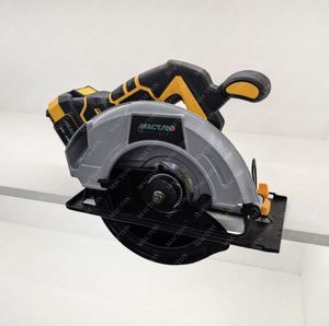 Scie circulaire légère de 7-1/4 pouces - Product Image 1