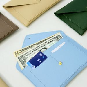 Tarjetero Bifold Minimalista de Cuero PU al por Mayor, Estuche para Tarjetas de Crédito con Múltiples Ranuras, Bolsa para Pasaporte de Negocios - Product Image 1