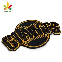 Services brodés Nouveaux patchs tissés avec logo de marque personnalisé avec lettres en relief bouffées 3D de broderie