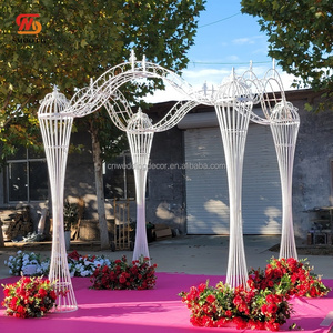 Cadre <span class=keywords><strong>en</strong></span> métal blanc de style château royal lisse <span class=keywords><strong>pavillon</strong></span> de chuppah mariage princesse Mandap décor d'événement - Product Image 2