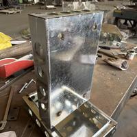 Service de fabrication de pièces usinées CNC sur mesure en acier inoxydable, aluminium et titane de précision