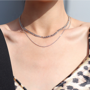 <span class=keywords><strong>Collier</strong></span> multi-rangs en acier inoxydable plaqué or 18 carats PVD personnalisé en gros MICCI, <span class=keywords><strong>collier</strong></span> à <span class=keywords><strong>double</strong></span> chaîne - Product Image 3