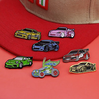 Nouveau métal mexicain nouvelle époque décoratif chapeau épingles de voiture en gros classique forme de voiture émail doux Badge épingles en Stock
