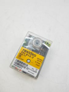 Boîtier de contrôle resido TFI 812.2 Mod.10 utilisé pour les brûleurs à gaz atmosphérique à 2 étages équipés de sondes d'<span class=keywords><strong>ionisation</strong></span> détecteurs de scintillement - Product Image 6