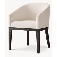 Chaise de salle à manger Rh Black Farmhouse Light, style scandinave contemporain, en bois massif et rotin, avec accoudoirs, dossier et coussin en tissu Cortex.