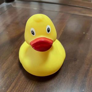 Venta Directa de Fábrica, Juguete de Pato Amarillo de Gran Tamaño Personalizado, Juguete de Vinilo para Baño, de Plástico, con Sonido, para Niños - Product Image 5