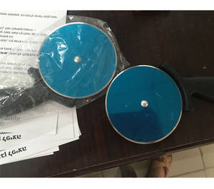 430SS قاطع بيتزا بعجلات بمقبض PP أدوات بيتزا للاستعمال مرة واحدة للطبخ خيارات شعار مخصص - Product Image 2