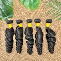 Cheveux vierges non traités du Cambodge en gros, grade 12A, 100% naturels, cuticules alignées, mèches de cheveux humains bruts à ondulations lâches