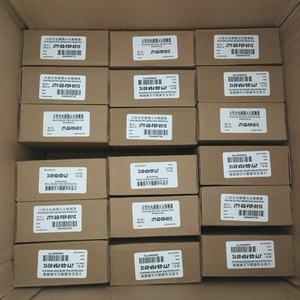 Produit ménager sûr en plastique fonctionnant sur piles - Product Image 1