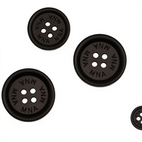 Kancing Bulat 4 Lubang Resin Ramah Lingkungan yang Dapat Disesuaikan dengan Hiasan Berlian Imitasi, Aksesoris Pakaian Gaya Modern, Pilihan Logo