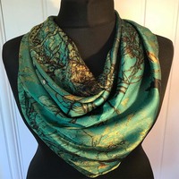 Écharpe en satin de soie et mousseline personnalisée OEM ODM avec logo imprimé, style long et luxueux, douce et lisse