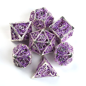 Vente en gros d'usine, jeu de dés en métal creux, emballage personnalisé, dés en métal polyédriques, dés D&D RPG pour jeux de table - Product Image 6