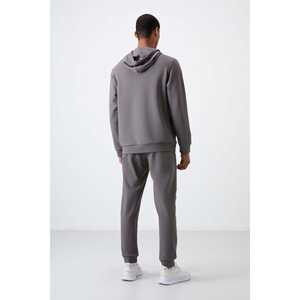 Ensemble de survêtement gris foncé pour homme, coupe confortable, sweat à capuche et pantalon décontractés en coton pour adultes - Product Image 1
