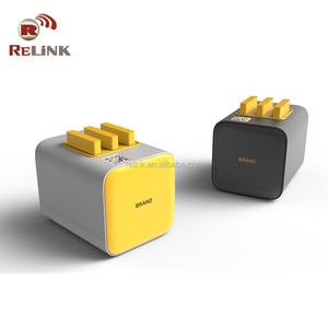 Venta caliente portátil de 3 puertos teléfono móvil compartir el poder banco de <span class=keywords><strong>charing</strong></span> <span class=keywords><strong>Cross</strong></span> estación - Product Image 3