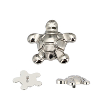 ASTM-pendientes Piercing de titanio F136, Labret, abeja, Tortuga, borlas, hoja de arce, forma de espada, joyería corporal para niña y mujer