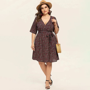 Robe d'été sexy à col en V et manches plissées, grande taille, à manches courtes, imprimé floral décontracté, avec ceinture évasée, longueur midi - Product Image 4