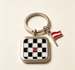 Porte-clés en alliage de zinc avec logo personnalisé, émail noir et blanc à carreaux, avec pendentif drapeau pour cadeaux - Product Image 4