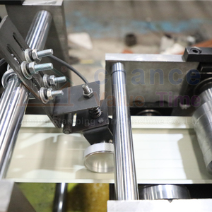 Machine de profilage à froid pour panneaux de plafond dissimulés, panneaux de façade, panneaux de soffite et panneaux de <span class=keywords><strong>bardage</strong></span> latéral - Product Image 3