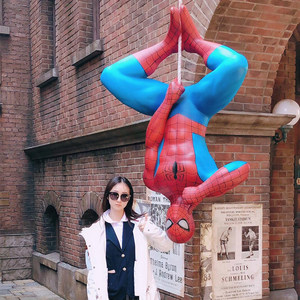 Gran Escultura Colgante de Spider-Man de Marvel para Decoración de Paredes de Centros Comerciales y Cines, Ideal para Fotos de Instagram - Product Image 3