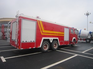 2025 M3000 Weichai 6X4 Euro 6 <span class=keywords><strong>pompier</strong></span> multifonctionnel nouvelle eau + mousse Diesel tiré Shaanxi Automobile dernier feu de pétrolier - Product Image 2