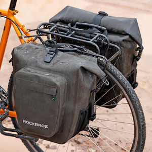 Borsa Portapacchi Impermeabile ROCKBROS 27L per Bicicletta, in Nylon 840D con Pellicola TPU, Chiusura Roll-Top per Ciclismo, Touring e Pendolarismo - Product Image 2