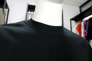 Người Đàn Ông Quá Khổ Của 305G Thời Trang Đường Phố T-Shirt Nặng Rắn Drop Vai Ngắn Tay Áo Jersey Với Thiết Kế Trống In Mô Hình - Product Image 3