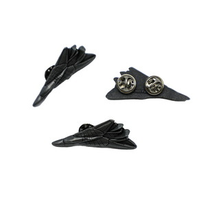 Pin de Solapa de Metal Fundido a Medida, Estilo Vintage, Plata Antigua, con Diseño de Avión, Avión de Combate o Aeronave - Product Image 2