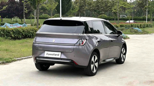 Baojun Cloud <span class=keywords><strong>2023</strong></span> 460 Max Voiture Électrique Berline Familiale Spacieuse 5 Places Empattement 2700mm Véhicule à Énergie Nouvelle Autonomie NEDC 401-500km - Product Image 4