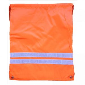 Sac à dos de sécurité haute visibilité en polyester Ripstop avec cordon de serrage, idéal pour le shopping, personnalisable, promotionnel, pour la course à pied - Product Image 1