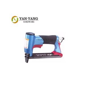 Herramienta Neumática <span class=keywords><strong>para</strong></span> Muebles YANYANG, Serie 71, Grapadora <span class=keywords><strong>Manual</strong></span> Industrial <span class=keywords><strong>para</strong></span> <span class=keywords><strong>Tapicería</strong></span> - Product Image 2