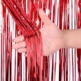 Strisce Metalliche Rosse Scintillanti per Decorazioni Natalizie e Feste, Lunghezza 3 Metri - Product Image 3