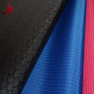 乌雷蒂姆·多库马·卡普拉马利·贾卡里·卡内佩·吉西莱里·莫比尔亚·库马拉里·泰克斯蒂尔 % 100聚酯库马 - Product Image 1