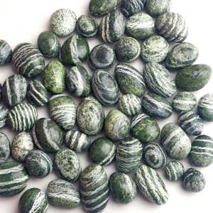 Fournitures de sorcellerie en gros : Pierre roulée de jaspe zèbre vert pour la décoration intérieure ou comme souvenir - Product Image 5